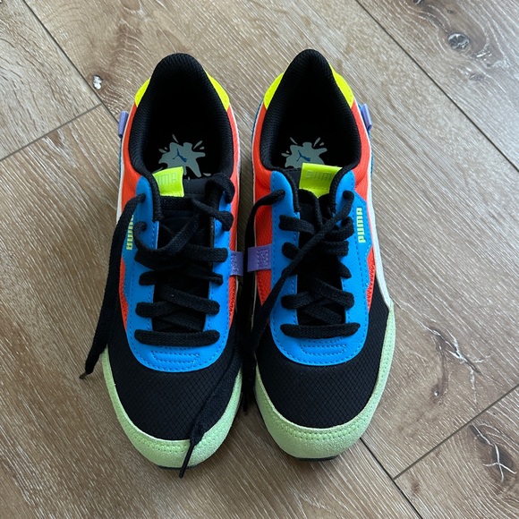 Puma Colorblock Runner in Black, Blue, Red & Neon Yellow - Picture 3 of 3